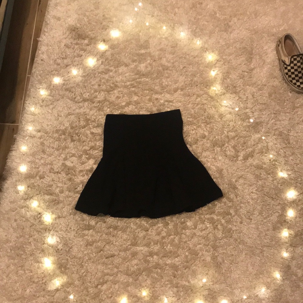 Black skirt